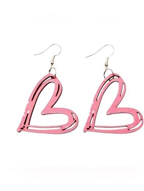 NWT PINK HEART Earrings.